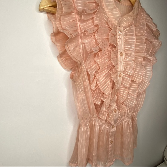 Forever 21 Peach Ruffle Sleeveless Button up Blouse Size S - Picture 2 of 5